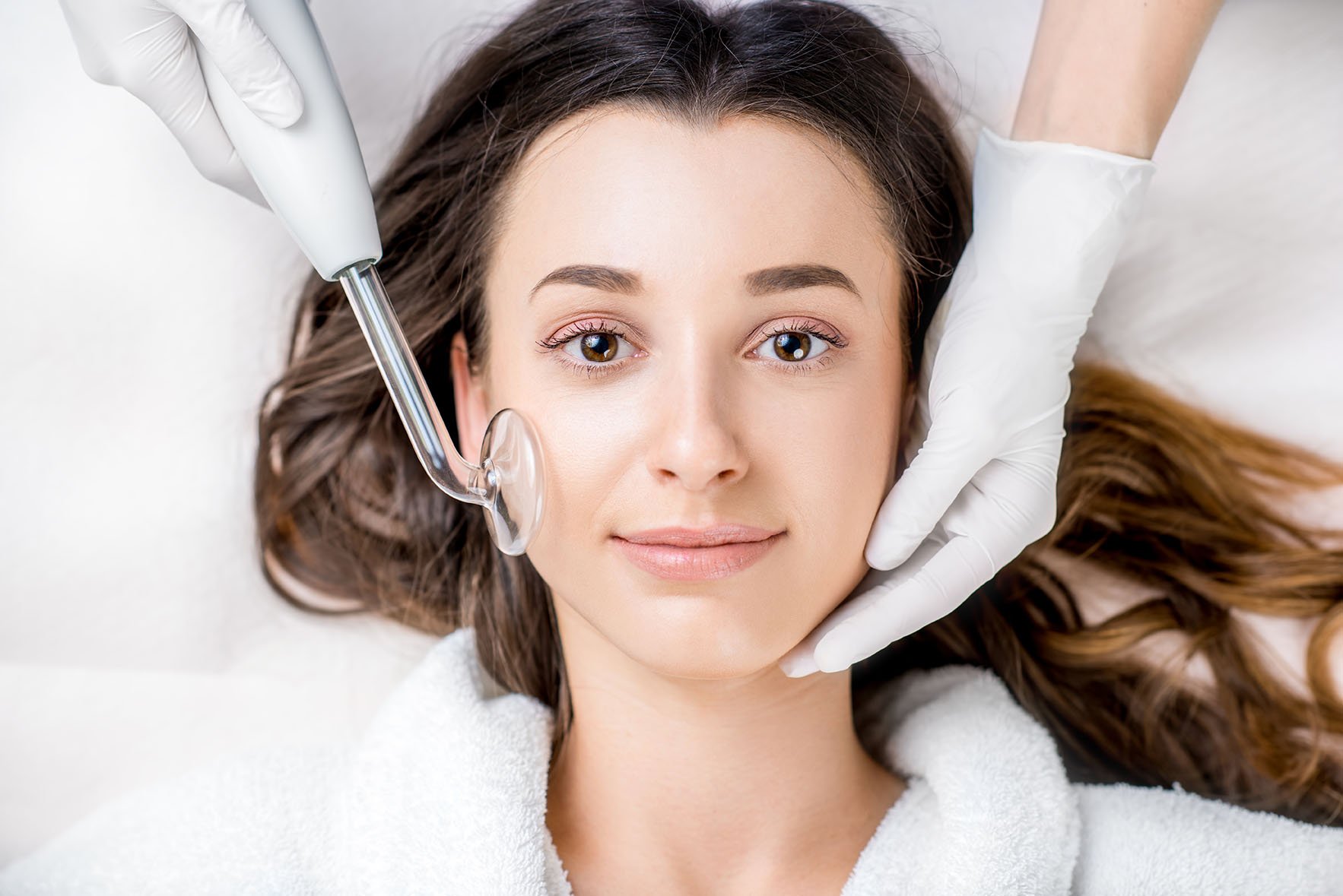 High Frequency Facial ~ What Is It and What Are Its Benefits PLEIJ Salon +